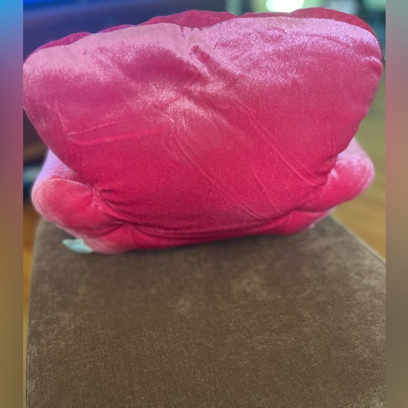 Hello Kitty Build-A-Bear Plush Chair - Picture 2 of 4